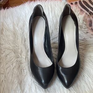 Pour La Victoire Elegant Black Heels
